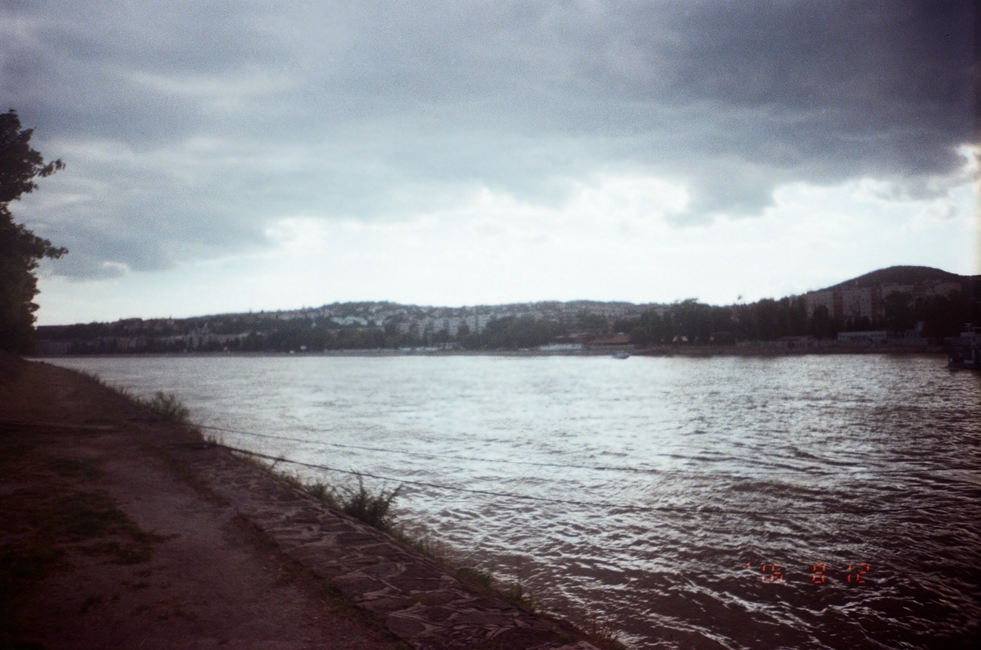 A photo of the Duna river during an overcast day